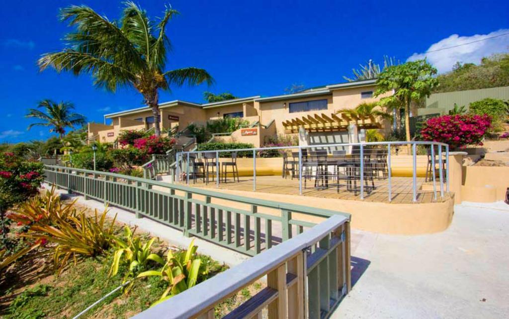 Lindbergh Bay Hotel Altona Esterno foto